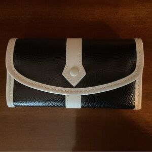 Chic Black and White Travel Jewelry Clutch